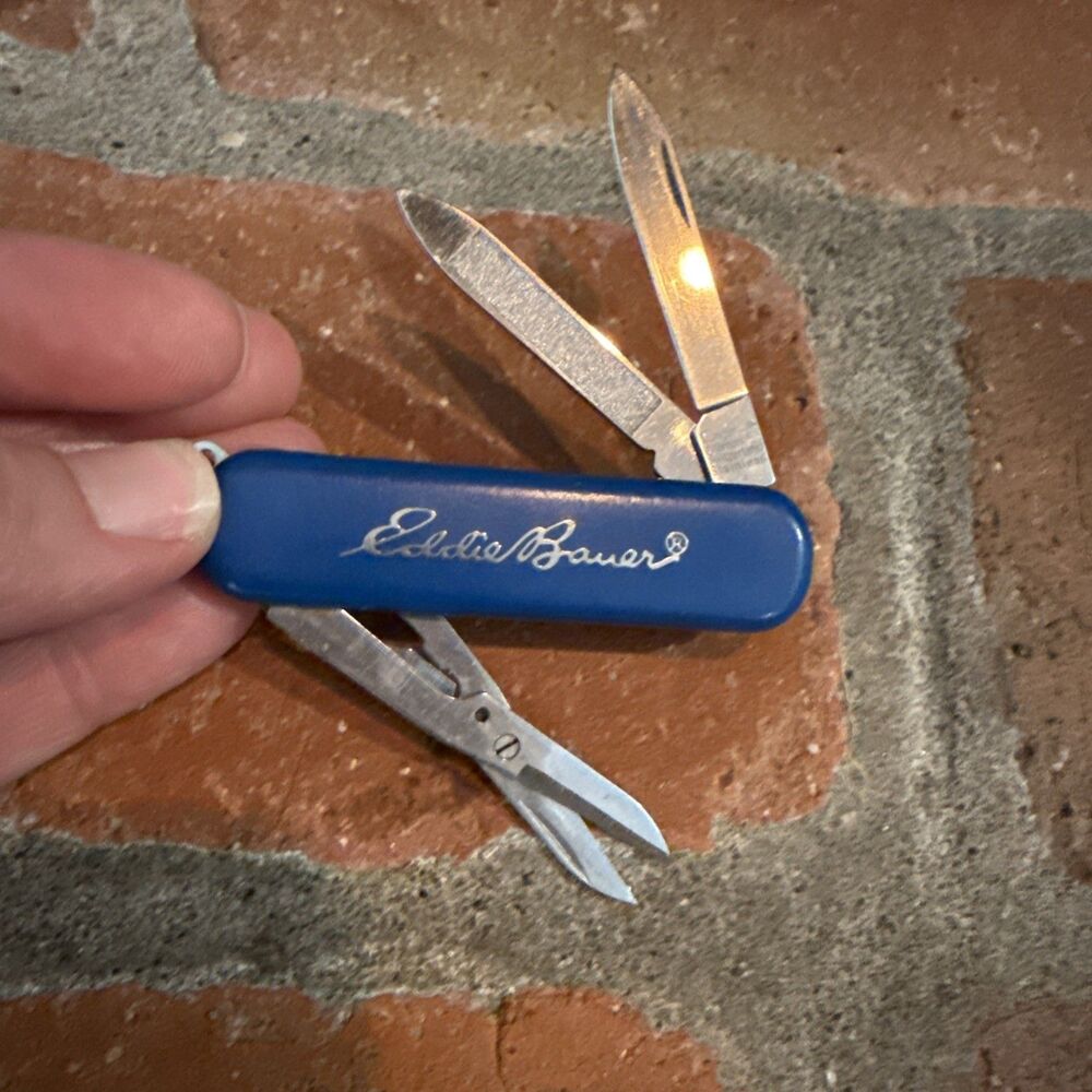 Swiss Army Knife EDDIE BAUER Logo Retired Wenger Esquire Blue
